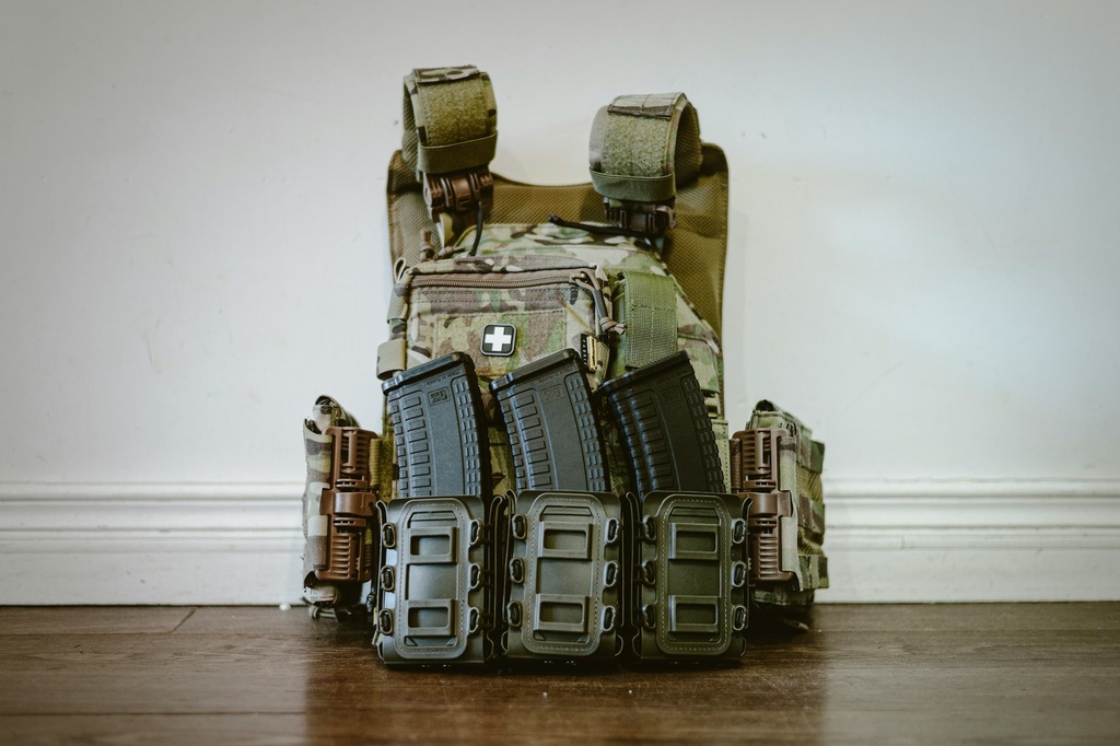 Seguro de Chaleco y Arma
